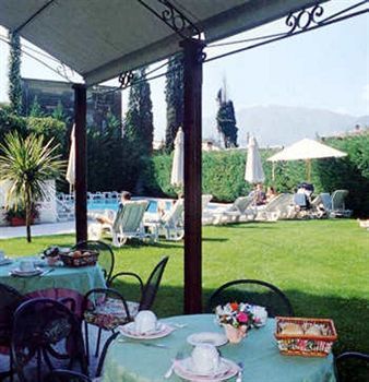 Hotel Diana 3*