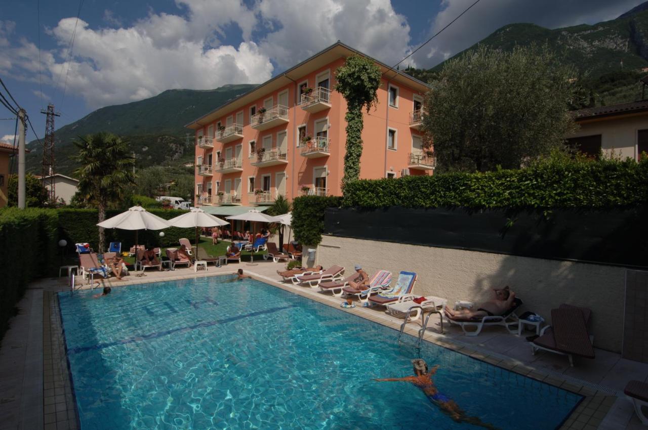 Diana Hotel 3*